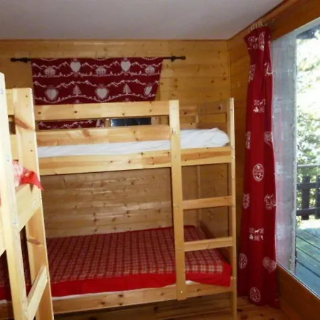 Chalet Arette, 3 Pieces, 6 Personnes - Fr-1-602-74 *